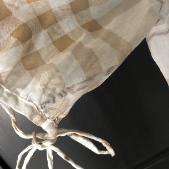 Burberry summer blouse gathered sleeves - Picture 3 of 5